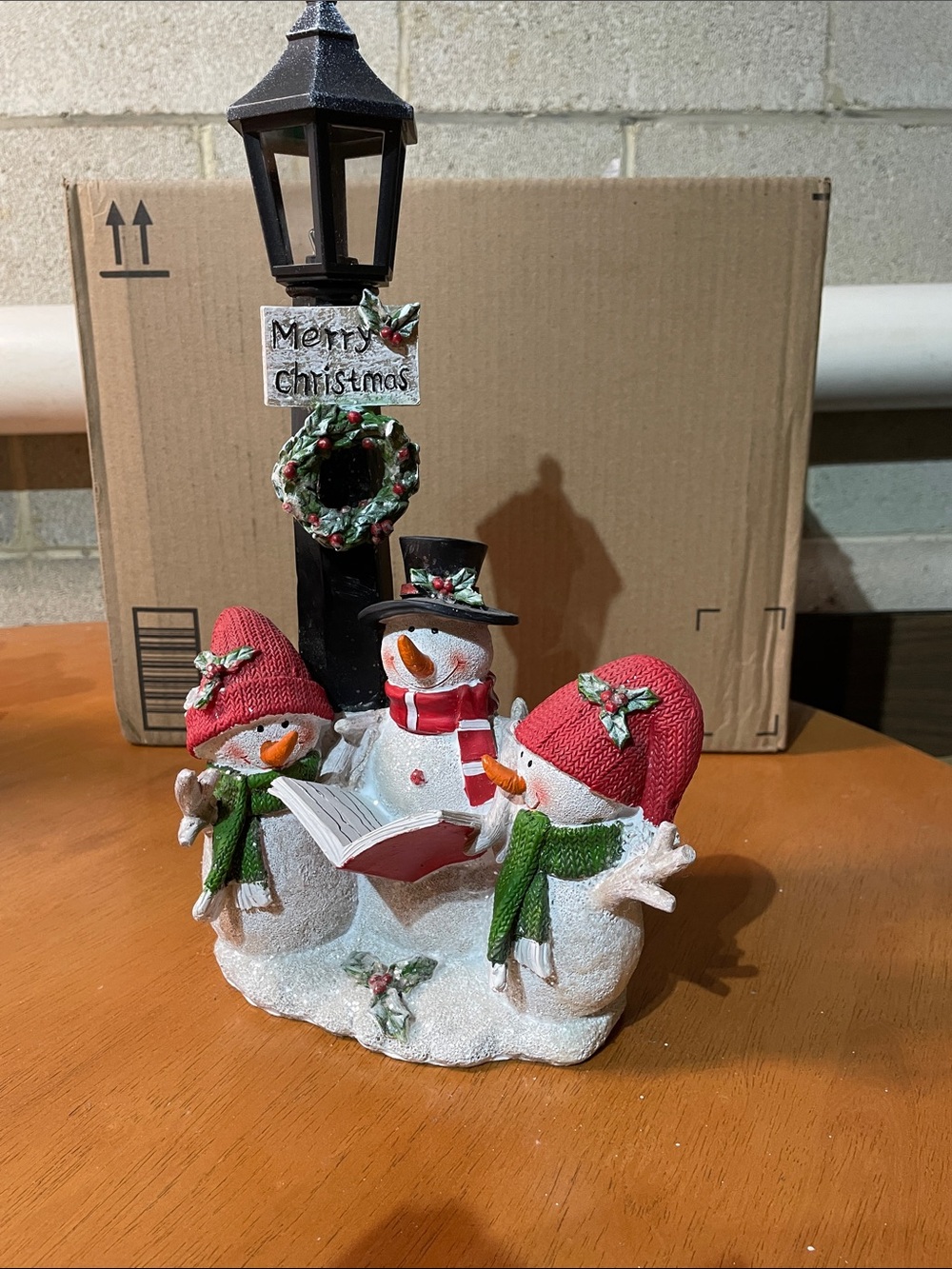 Holiday Resin Snowman Carolers Holiday Figurine